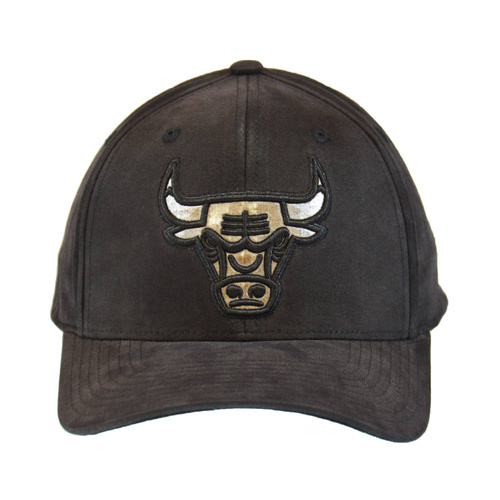 Czapka z daszkiem Mitchell & Ness NBA Overwased Metallic Chicago Bulls