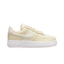 Damskie buty sportowe Nike Air Force 1 LOW '07 ESS - DJ9945-700