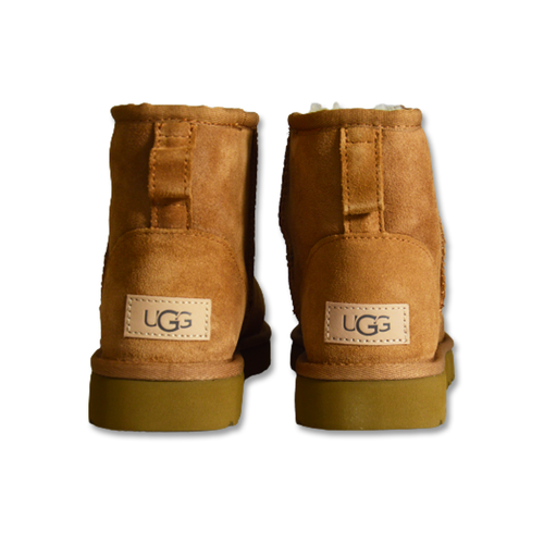 Buty damskie śniegowce UGG W Classic Ultra Mini II  - 1016222-CHE