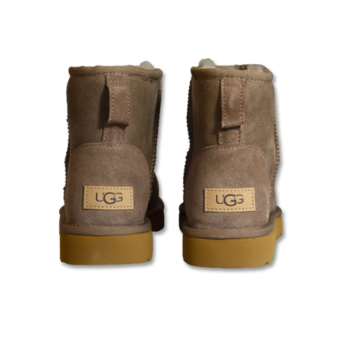 Buty damskie śniegowce UGG W Classic Ultra Mini II - 1016222-CRBO