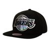 Czapka z daszkiem Mitchell & Ness NBA Iridescent Xl Logo HWC Los Angeles Lakers - HHSS3186-LALYYPPPBLCK